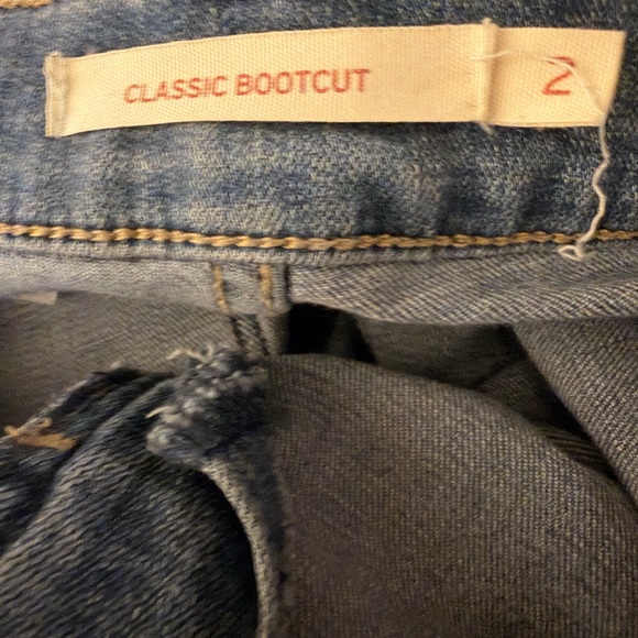 Levi's Womens Classic Bootcut size 2 Jeans - Picture 6 of 6